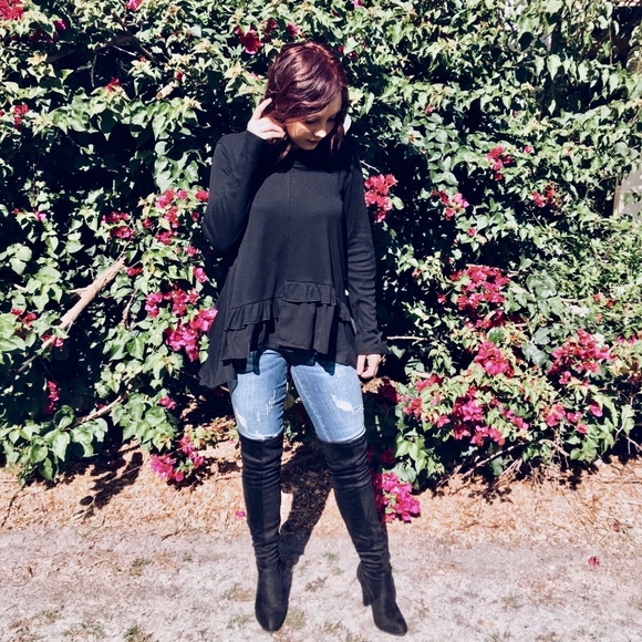 LAST! Ruffle Back Chiffon Tunic - Picture 3 of 3